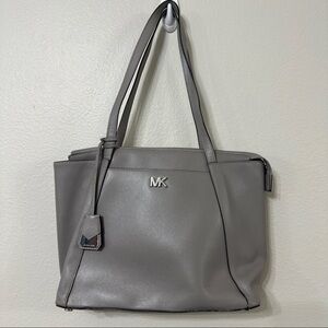 Michael Kors Women's Medium Maddie Leather Shoulder Bag in Grey